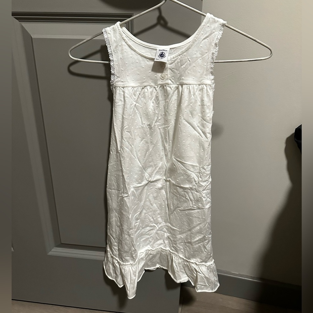 Petit Bateau White Sleeveless Nightgown for Girls - Size: 6 years